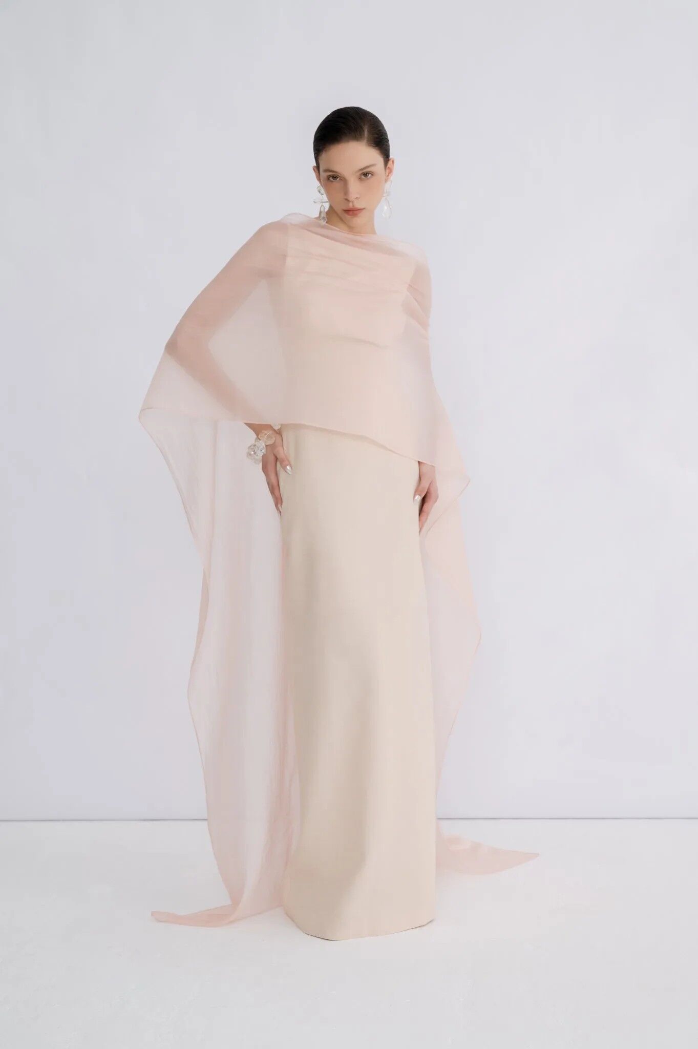 Dress Manufacturer 12 tailor-made evening gown factory